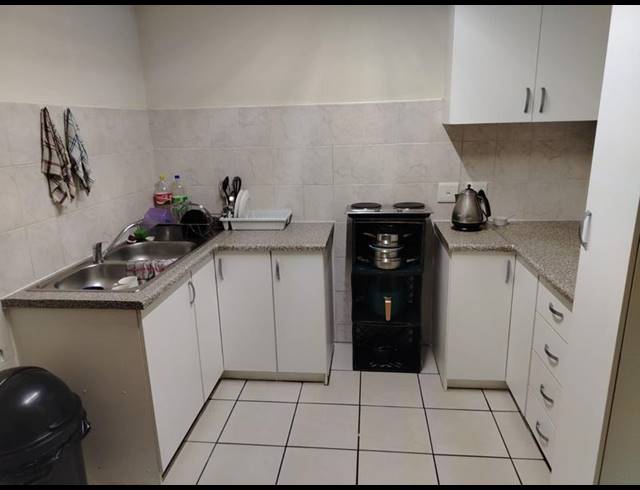 1 BEDROOM APARTMENT FOR SALE IN PAROW CENTRAL